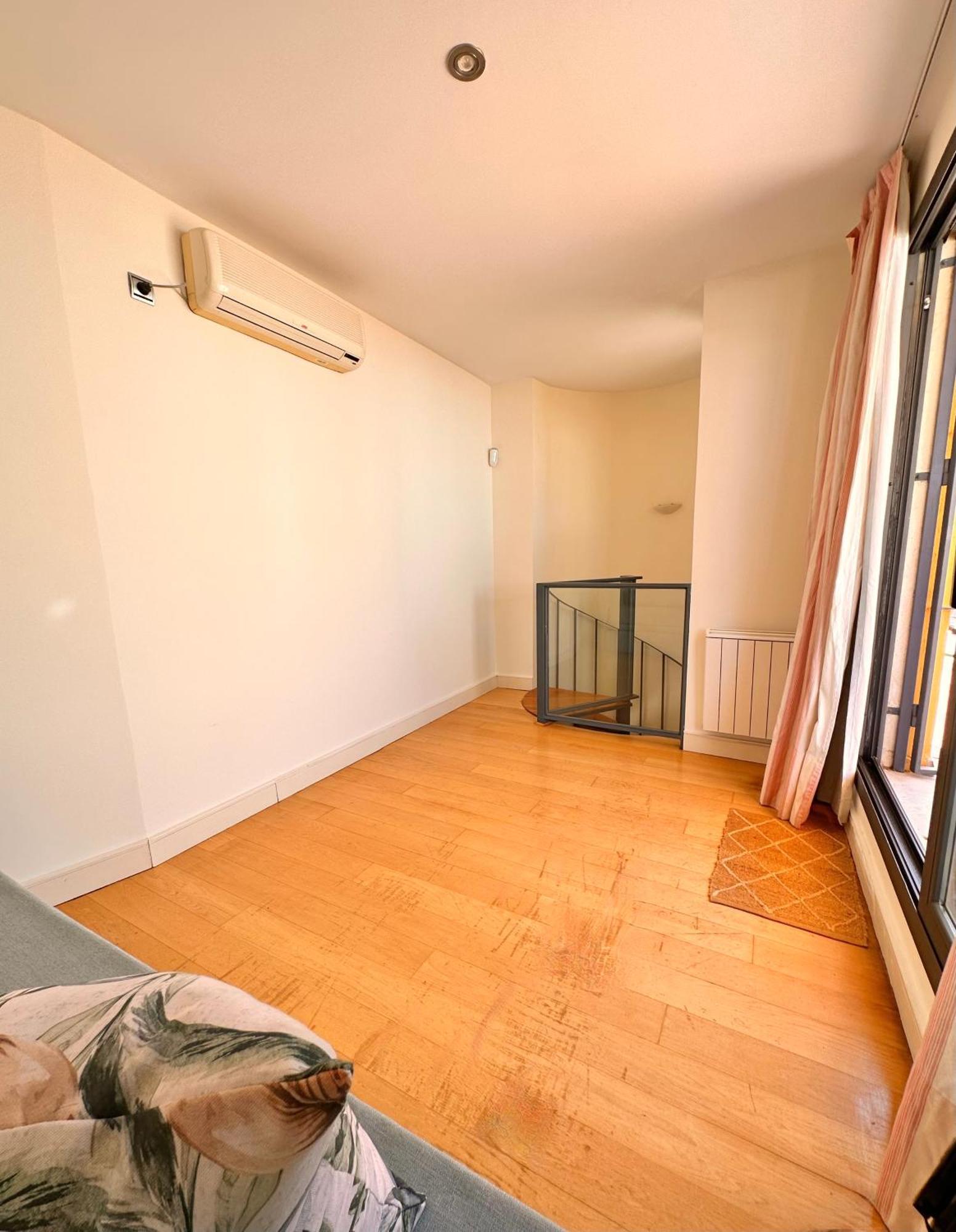 Penthouse Near Cathedral Private Rooftop Private Parking 세비야 외부 사진