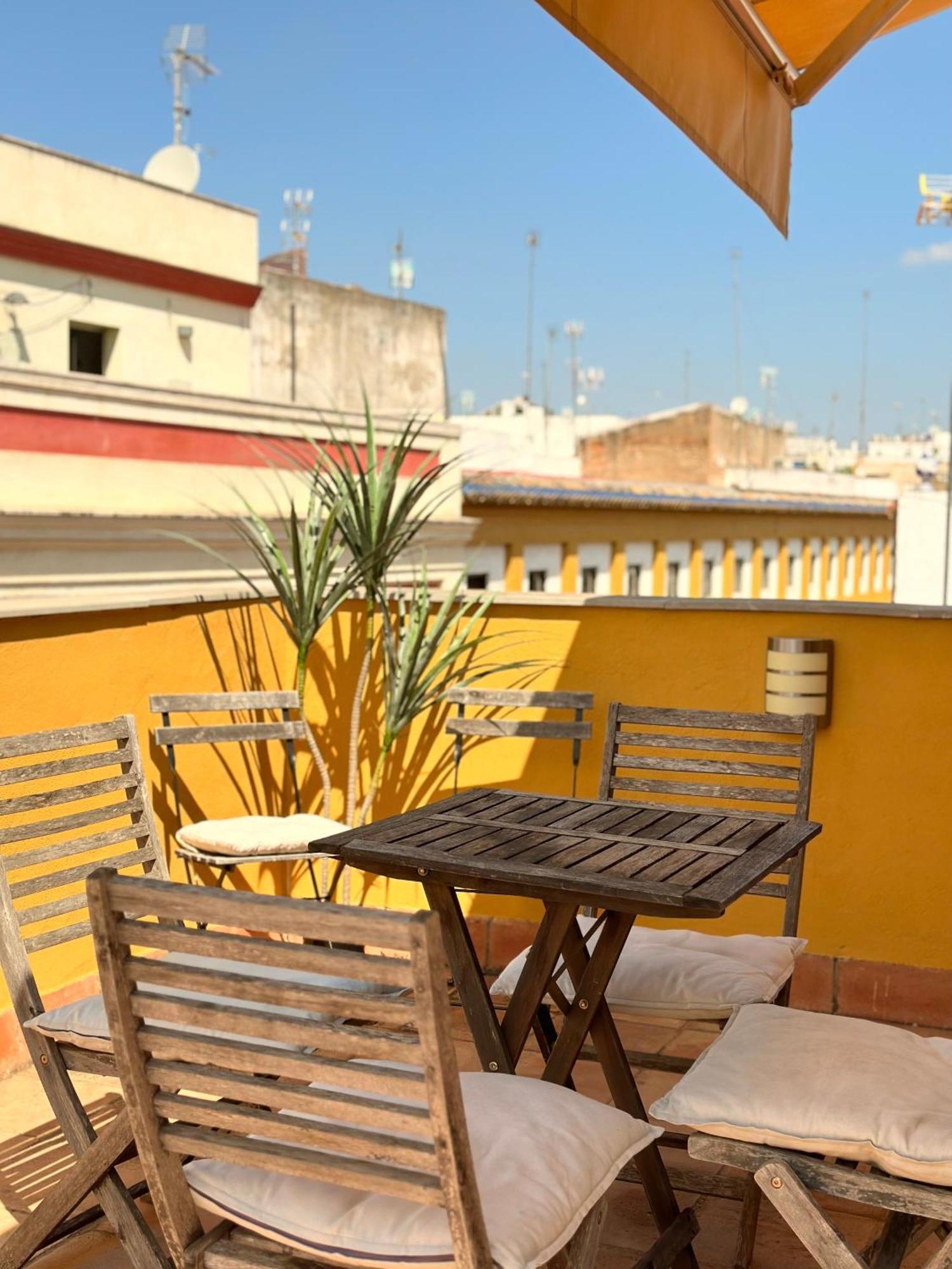 Penthouse Near Cathedral Private Rooftop Private Parking 세비야 외부 사진